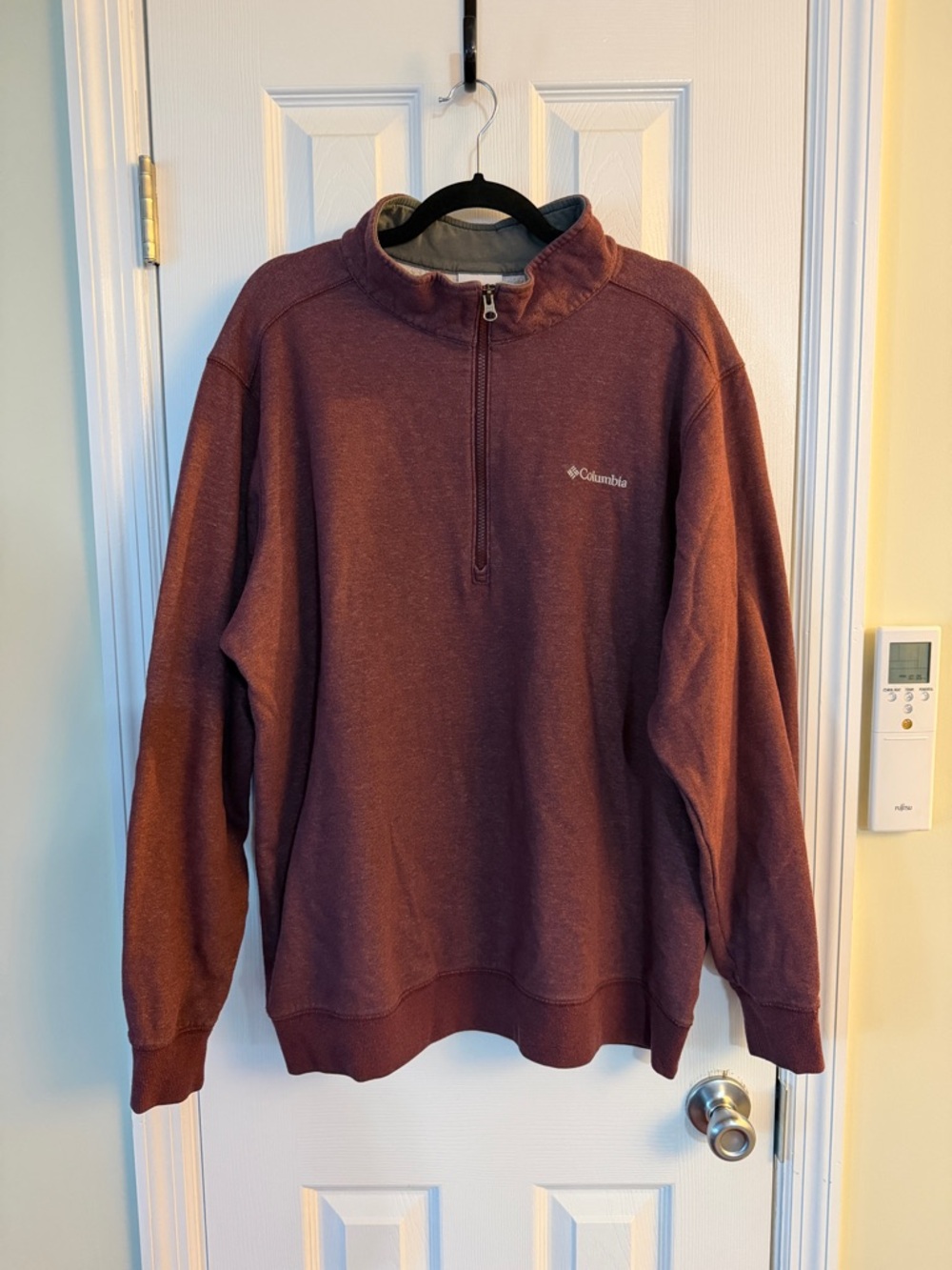 Columbia Men’s XXL Maroon Quarter Zip Pullover Sweatshirt